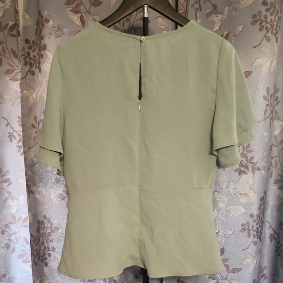 Elegant Double Ruffle Sleeve Blouse in Soft Green - Picture 3 of 5
